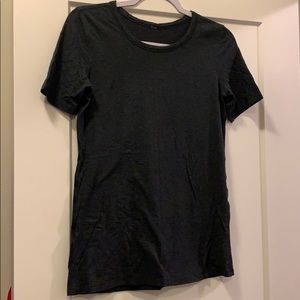 Lululemon crew tee